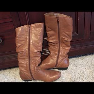 Aldo below knee camel colored zip boots-size37